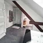 L'alchimiste - Moderne Avec Jacuzzi Apartament Bitche