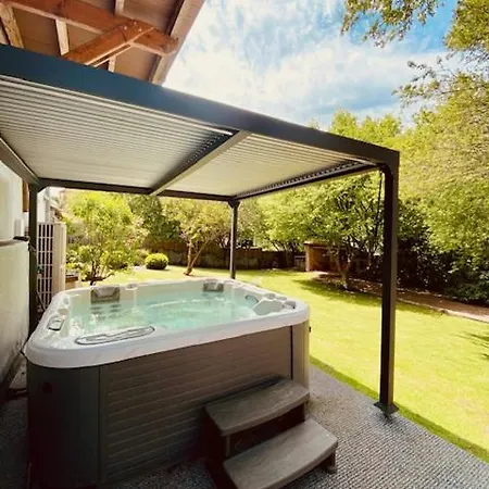 L'alchimiste - Moderne Avec Jacuzzi